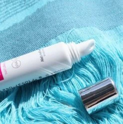 Biodermal Sun Lipbalm SPF25 - Tube 12 Ml - Natural Pink - Lippenbalsem -Mode-Cosmetica Winkel 1192x1200 4