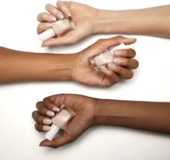 Essie Gel Couture Gel Nagellak - 40 Fairy Tailor -Mode-Cosmetica Winkel 1200x1133 6