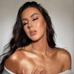 Sosu By SJ - Bronze Bar Illuminating Bronzer Stick - Sun Kissed Glow 9 Sosu By SJ - Bronze Bar Illuminating Bronzer Stick - Sun Kissed Glow -Mode-Cosmetica Winkel 1200x1195 12