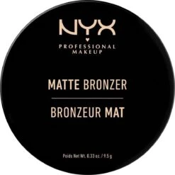 NYX Professional Makeup Matte Bronzer - Light MBB01 - Bronzer - 9,5 Gr 10 NYX Professional Makeup Matte Bronzer - Light MBB01 - Bronzer - 9,5 Gr -Mode-Cosmetica Winkel 1200x1198 3