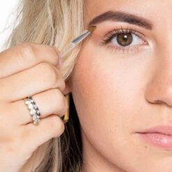 Herome Eye Care Wenkbrauw Poeder Zwart - Compact Brow Powder Nearly Black - Waterproof Verrijkt Met Panthenol - Volumineuze Wenkbrauwen In Een Handomdraai -Mode-Cosmetica Winkel 1200x1200 1394