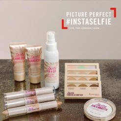 Rimmel London Insta Fix & Matte Make-uppoeder - 01 Clear -Mode-Cosmetica Winkel 1200x1200 188