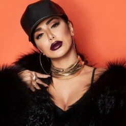 Huda Beauty Demi Matte Cream Lipstick - Révolutionnaire -Mode-Cosmetica Winkel 1200x1200 378