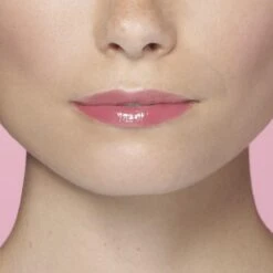 L’Oréal Paris Brilliant Signature Lippenstift - 305 Be Captivating - Roze - Ultra Glanzend 18 L’Oréal Paris Brilliant Signature Lippenstift - 305 Be Captivating - Roze - Ultra Glanzend -Mode-Cosmetica Winkel 1200x1200 428