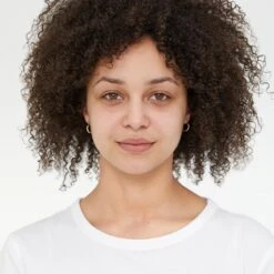 Rimmel London Lasting Finish Foundation - 300 Sand -Mode-Cosmetica Winkel 1200x1200 51