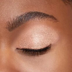 Bourjois Little Round Pot Oogschaduw - 02 Iridesc'Sand -Mode-Cosmetica Winkel 1200x1200 682