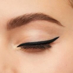 Bourjois Contour Clubbing Waterproof Oogpotlood - 41 Black Party -Mode-Cosmetica Winkel 1200x1200 699