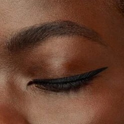 Bourjois Contour Clubbing Waterproof Oogpotlood - 41 Black Party -Mode-Cosmetica Winkel 1200x1200 700