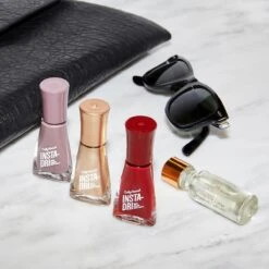 Sally Hansen InstaDri Nagellak - 243 Make It Snappy! -Mode-Cosmetica Winkel 1200x1200 813