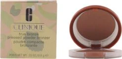Clinique - True Bronze Pressed Powder Bronzer, #2 Sunkissed - -Mode-Cosmetica Winkel 1200x585