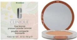 Clinique - True Bronze Pressed Powder Bronzer, #2 Sunkissed - -Mode-Cosmetica Winkel 1200x628