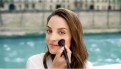 Bourjois - Delice De Poudre Bronzing Powder Browning Powder 52 16.5G -Mode-Cosmetica Winkel 1200x679 1