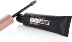Maybelline Tattoo Brow Waterproof Wenkbrauwgel - 01 Blond 25 Maybelline Tattoo Brow Waterproof Wenkbrauwgel - 01 Blond -Mode-Cosmetica Winkel 1200x702 2