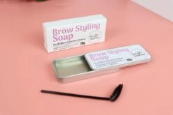 Your Beauty Tree ® Brow Styling Soap - Browsoap - Wenkbrauwzeep - Brow Lamination - Wenkbrauw Zeep -Mode-Cosmetica Winkel 1200x800 35