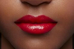 L'Oréal Paris Infallible Lip Paint Matte Lippenstift - 204 Red Actually -Mode-Cosmetica Winkel 1200x800 8