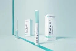Orphica Realash Advanced Eyelash Conditioner 3ml - Wimperserum - Lange Wimpers - Volle Wimpers - Lash Lift - Wimper Lift -Mode-Cosmetica Winkel 1200x809