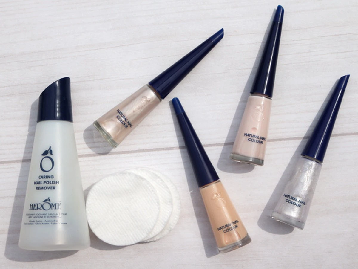 Herome Natural Nail Colour Glamour - Verstevigende Nagellak Met Een Natuurlijke Glans - 10ml. 8 Herome Natural Nail Colour Glamour - Verstevigende Nagellak Met Een Natuurlijke Glans - 10ml. - Afbeelding 6