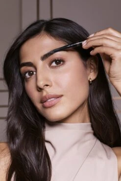 Max Factor Real Brow Fill & Shape Wenkbrauwpotlood - 02 Soft Brown -Mode-Cosmetica Winkel 799x1200 5