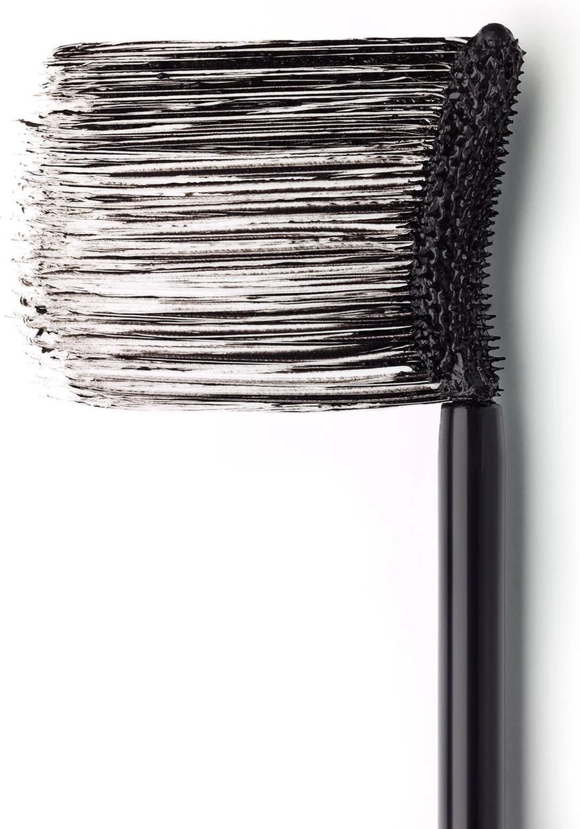 L’Oréal Paris Volume Million Lashes So Couture Mascara - Zwart 7 L’Oréal Paris Volume Million Lashes So Couture Mascara - Zwart - Afbeelding 5