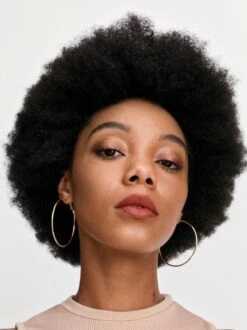 Rimmel London Match Perfection Foundation 502 Caramel 25 Rimmel London Match Perfection Foundation 502 Caramel -Mode-Cosmetica Winkel 899x1200