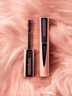 Maybelline Total Temptation Mascara - Zwart 23 Maybelline Total Temptation Mascara - Zwart -Mode-Cosmetica Winkel 900x1200 6