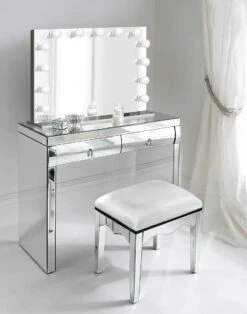 Bright Beauty Vanity Hollywood Make Up Spiegel Met Verlichting - 80 X 65 Cm - Dimbaar - Zonder Rand - Spiegelglas -Mode-Cosmetica Winkel 943x1200