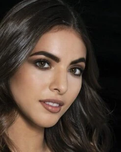 Maybelline Tattoo Brow Waterproof Wenkbrauwgel - 04 Medium Brown 35 Maybelline Tattoo Brow Waterproof Wenkbrauwgel - 04 Medium Brown -Mode-Cosmetica Winkel 954x1200 4