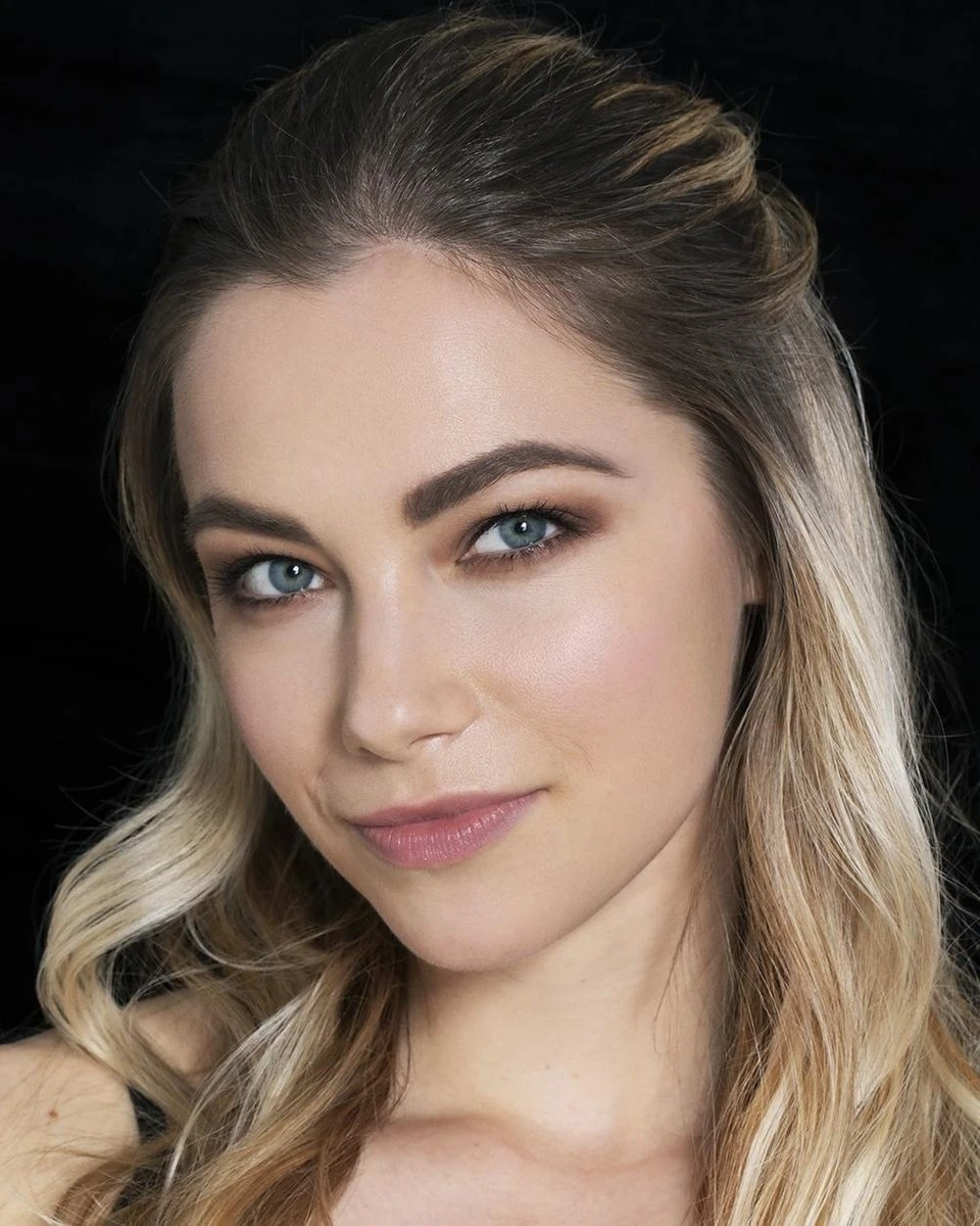 Maybelline Tattoo Brow Waterproof Wenkbrauwgel - 01 Blond 11 Maybelline Tattoo Brow Waterproof Wenkbrauwgel - 01 Blond - Afbeelding 9