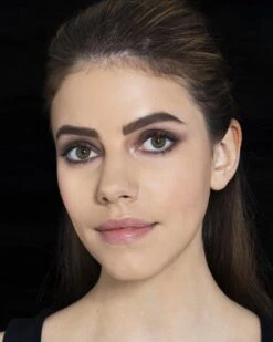 Maybelline Tattoo Brow Waterproof Wenkbrauwgel - 02 Soft Brown 25 Maybelline Tattoo Brow Waterproof Wenkbrauwgel - 02 Soft Brown -Mode-Cosmetica Winkel 960x1200 23