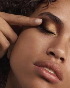 L’Oréal Paris Color Queen Oilshadow Oogschaduw - 33 Extra - Goud -Mode-Cosmetica Winkel 963x1200