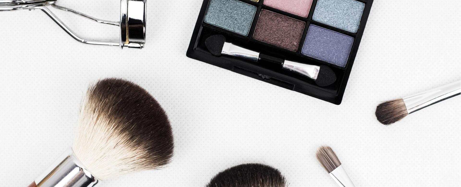 Mode-Cosmetica Winkel -Mode-Cosmetica Winkel makeup brushes 1761648 1920